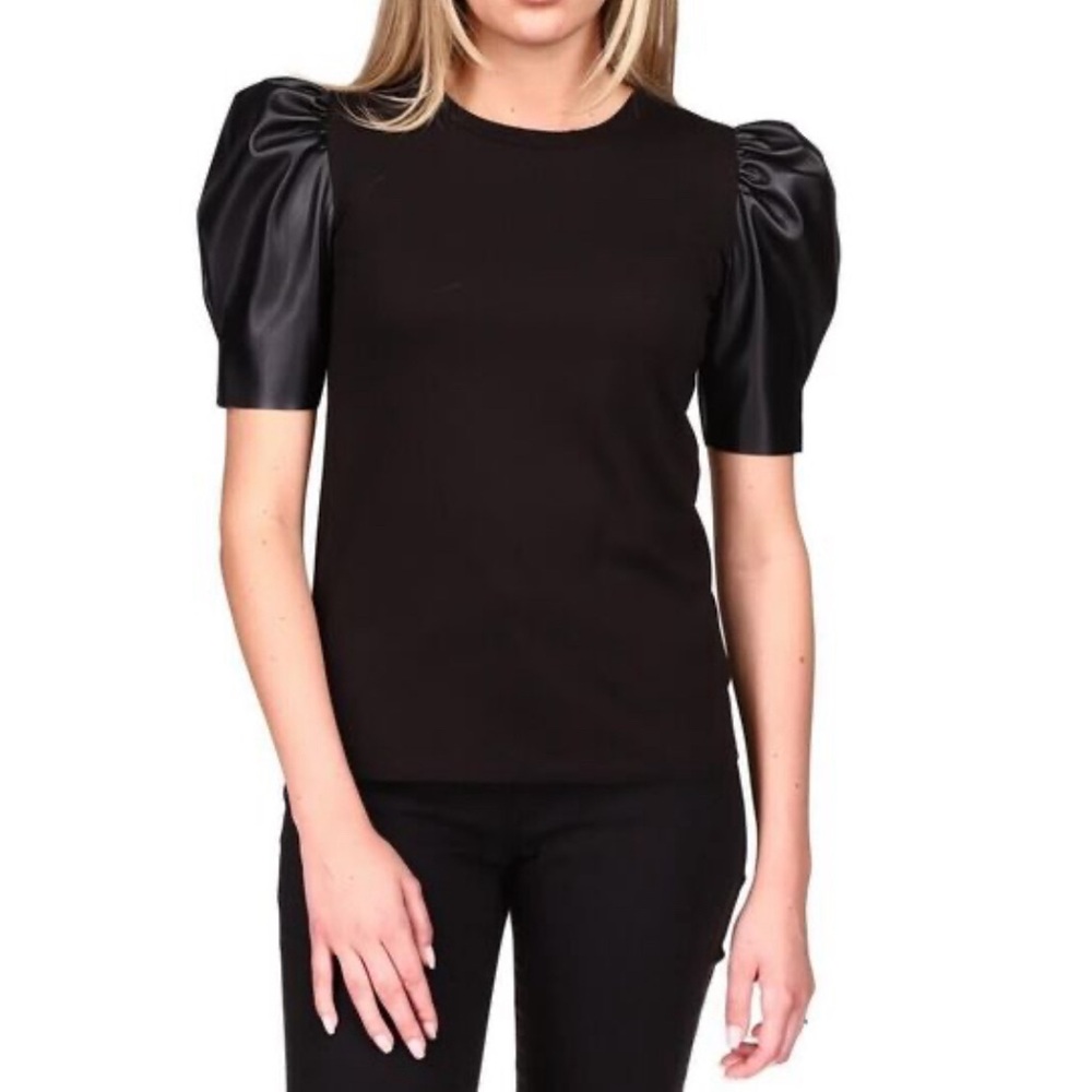 Michael Kors Women’s Black Short Sleeve Crew Neck Pullover Blouse Size: M